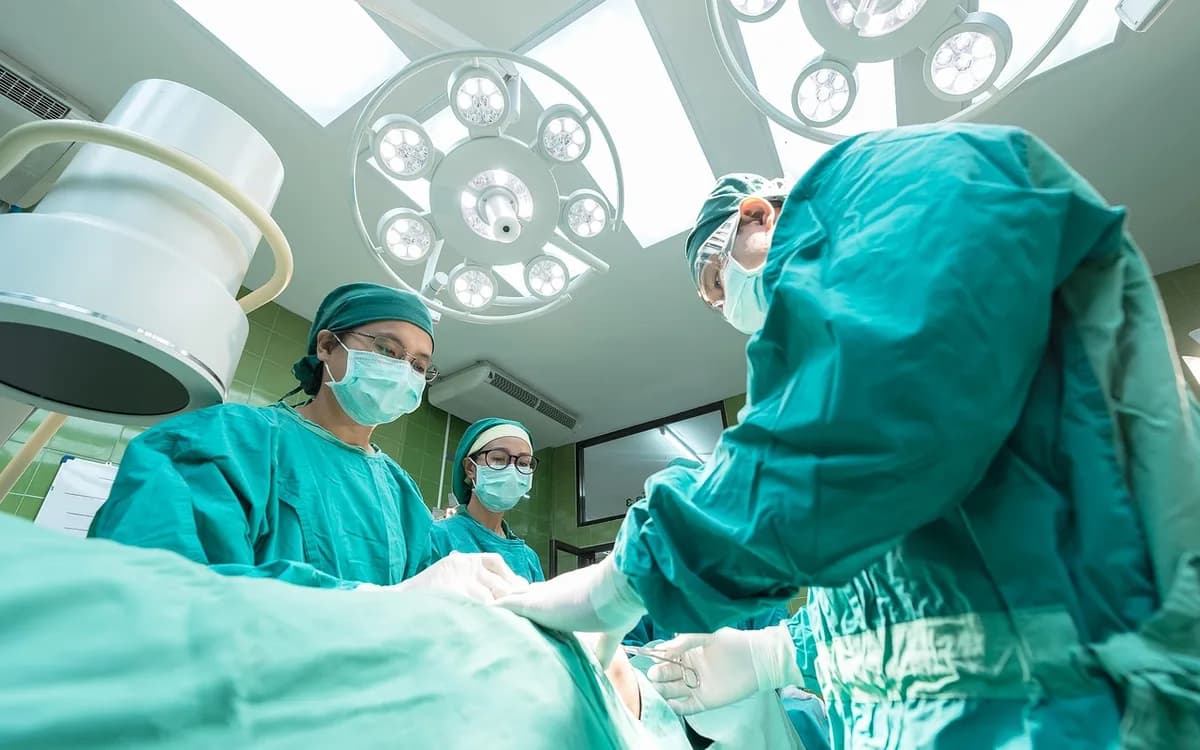surgery, hospital, medical professionals, doctor, nurses, healthcare